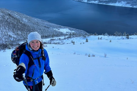 SNØ I VEST: Janita Nonstad klar for nedkjøring på Skåla utenfor Molde denne uka. Foto: Ola Hovdenak