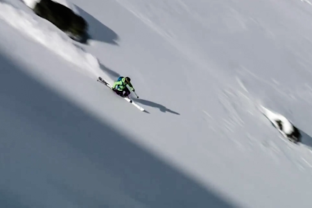 TELIS: Svenske Per Jonsson kjører norske svinger ned fjellsidene i Riksgrensen-området. TELIS: Svenske Per Jonsson kjører norske svinger ned fjellsidene i Riksgrensen-området.