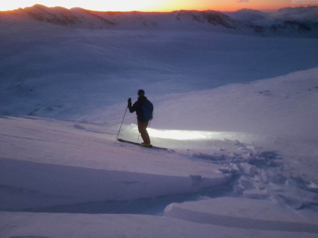 TROMS: Fjernutløst snøskred ved Breivikeidet i Troms 11. desember TROMS: Fjernutløst snøskred ved Breivikeidet i Troms 11. desember