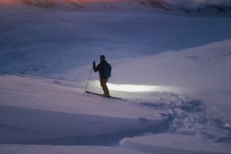 TROMS: Fjernutløst snøskred ved Breivikeidet i Troms 11. desember