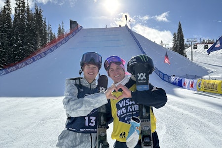 SAMMEN PÅ PALLEN: Akkurat som Birk Ruud (t.v.) sa at han ønsket seg i et intervju med Fri Flyt tidligere denne uken, fikk han selskap av lagkamerat Sebastian Schjerve på pallen. Foto: Nor Freeski SAMMEN PÅ PALLEN: Akkurat som Birk Ruud (t.v.) sa at han ønsket seg i et intervju med Fri Flyt tidligere denne uken, fikk han selskap av lagkamerat Sebastian Schjerve på pallen. Foto: Nor Freeski