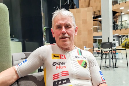 LYNRASK VETERAN: 60 år gamle Bjørn Andersen har fremdeles rikelig med krutt i beina. Foto: Jon Petter Nordbø LYNRASK VETERAN: 60 år gamle Bjørn Andersen har fremdeles rikelig med krutt i beina. Foto: Jon Petter Nordbø