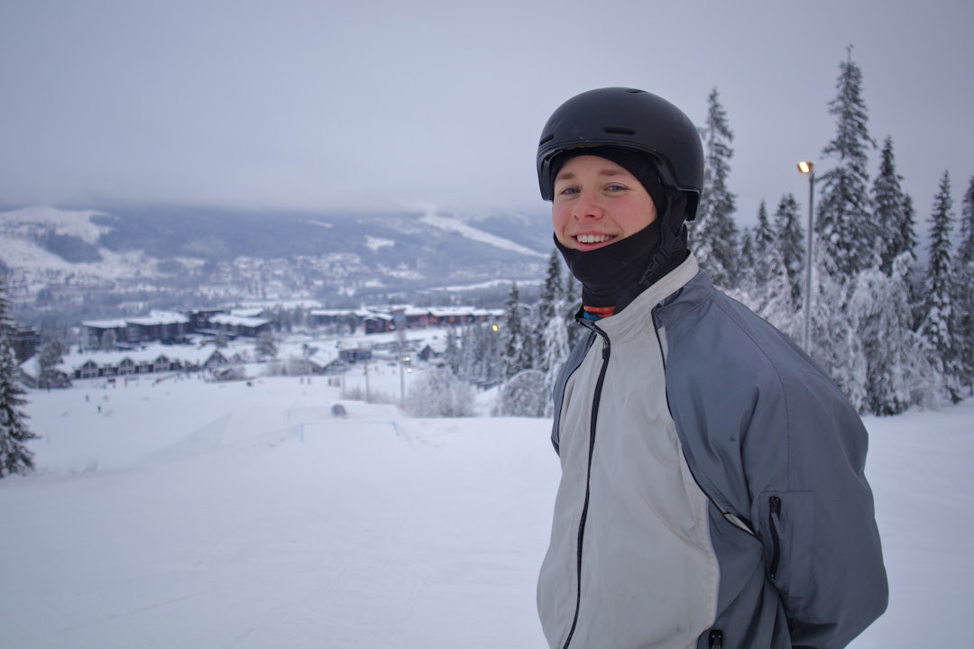 IVRIG JIBBER: Simen Lund Henriksen ser frem til åpning av mer park i jula. Foto: Fredrik Ouren Jostad IVRIG JIBBER: Simen Lund Henriksen ser frem til åpning av mer park i jula. Foto: Fredrik Ouren Jostad
