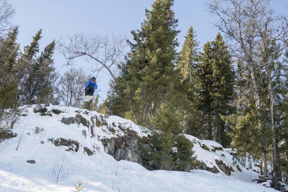 ALLSIDIG: De beste allmountainskiene fikser kjøring som dette også. Fra Kula i Ål skisenter. Foto: Vegard Breie ALLSIDIG: De beste allmountainskiene fikser kjøring som dette også. Fra Kula i Ål skisenter. Foto: Vegard Breie