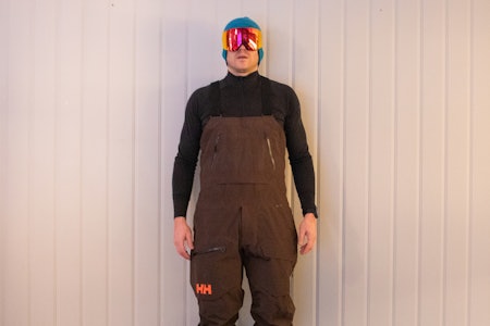 Helly Hanen skibukse: Helly Hansen Ridge Infinity egner seg best for deg som tar heis til topps. helly hansen skibukse ridge infinity bib shell pants test
