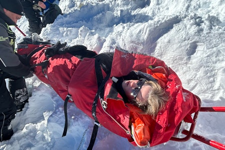 SKADE: Hans Gabel Andresen satser på å være tilbake på ski før sesongen er over. Se kræsjen i filmen under! Foto: Vetle Gangeskar