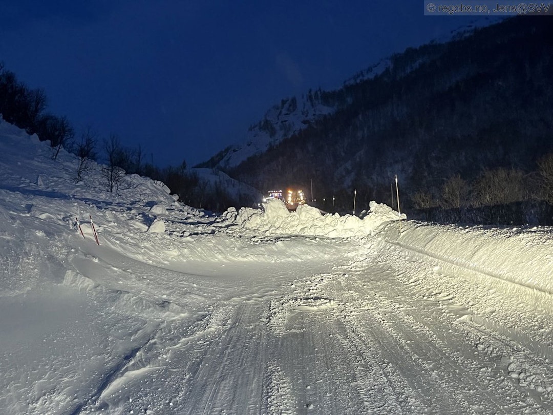 NATURLG UTLØST: Det rapporteres nå om flere skred fra Hemsedalsfjellet som løsner helt ned til bakken. Foto: NVE NATURLG UTLØST: Det rapporteres nå om flere skred fra Hemsedalsfjellet som løsner helt ned til bakken. Foto: NVE