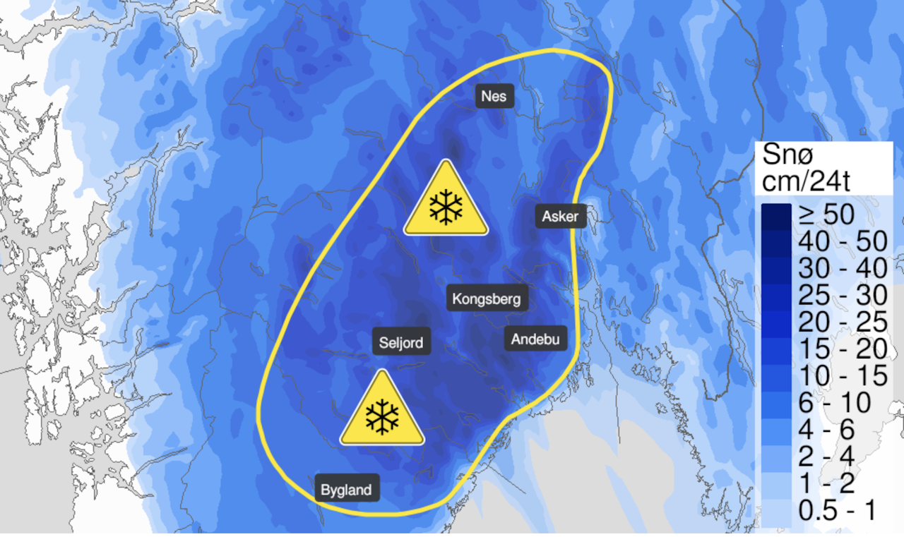 FAREVARSEL: – Fra mandag kveld ventes 15-30 cm snø i løpet av 24 timer. Snøværet vil avta tirsdag kveld, skriver yr.no i deres farevarsel. FAREVARSEL: – Fra mandag kveld ventes 15-30 cm snø i løpet av 24 timer. Snøværet vil avta tirsdag kveld, skriver yr.no i deres farevarsel.