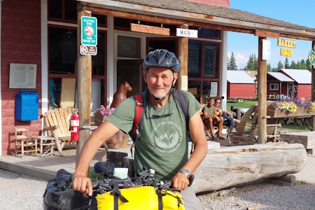 LANGTUR: Harald Aas (67) dro ut på en av de lengste og mest ikoniske sykkelturene i verden. Foto: Privat. harald aas
