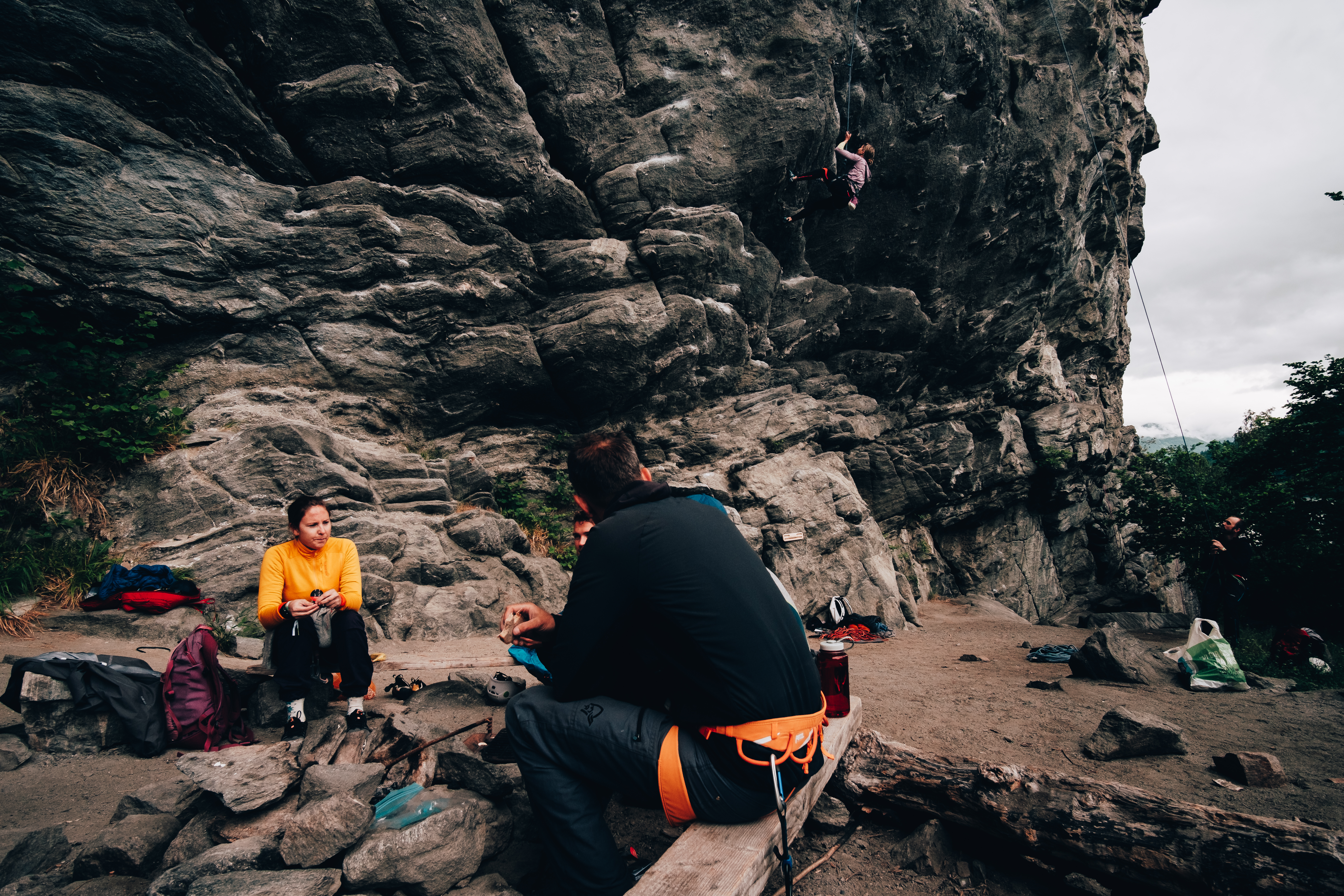 Vil du lære deg å klatre ute på bolt? Da kan fra inne til utekurs være noe for deg! Foto: Bjørnar Brende Smestad