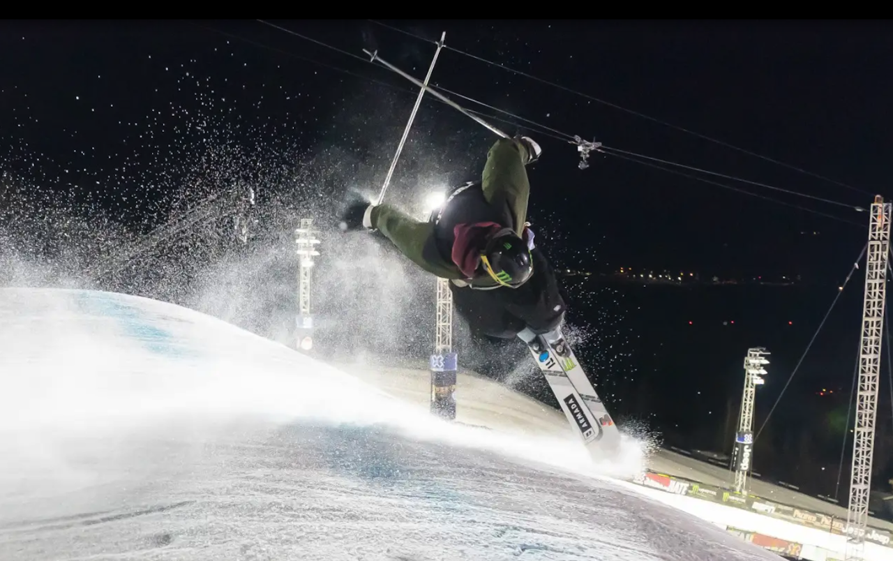 KNOKKEL HOPP: Knuckle huck er blitt en av de mest populære konkurransene under X Games. Svenske Jesper Tjäder er invitert også i år. Foto: Monster Energy KNOKKEL HOPP: Knuckle huck er blitt en av de mest populære konkurransene under X Games. Svenske Jesper Tjäder er invitert også i år. Foto: Monster Energy