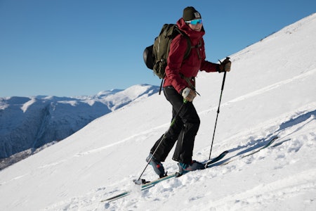 SKIBUKSER FOR DAMER: I denne artikkelen får du vite hvilke skibukser til kvinner som er best. Foto: Tore Meirik