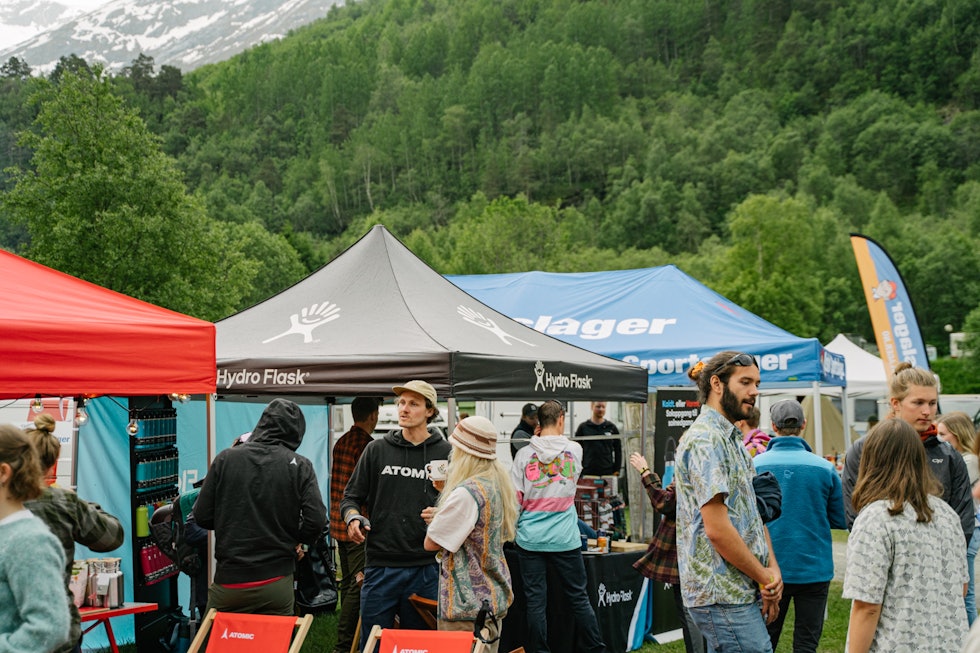 På Strynefestivalen kan du låne masse kult stæsj fra våre sponsorer! Foto: Brynjar Tvedt På Strynefestivalen kan du låne masse kult stæsj fra våre sponsorer! Foto: Brynjar Tvedt