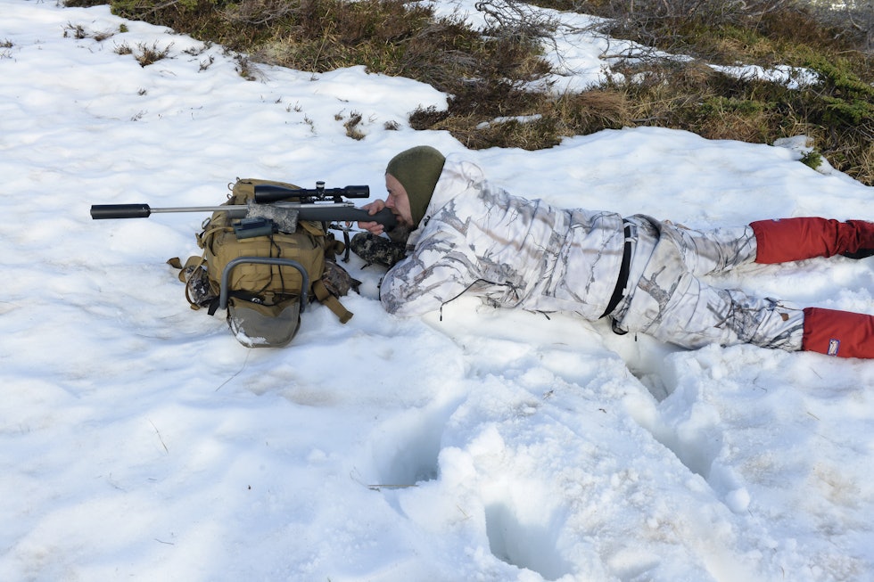 HAGLE VS RIFLE: Begge våpentyper er relevant til vinterjakt på rype og hver jeger må finne sin favoritt. HAGLE VS RIFLE: Begge våpentyper er relevant til vinterjakt på rype og hver jeger må finne sin favoritt.