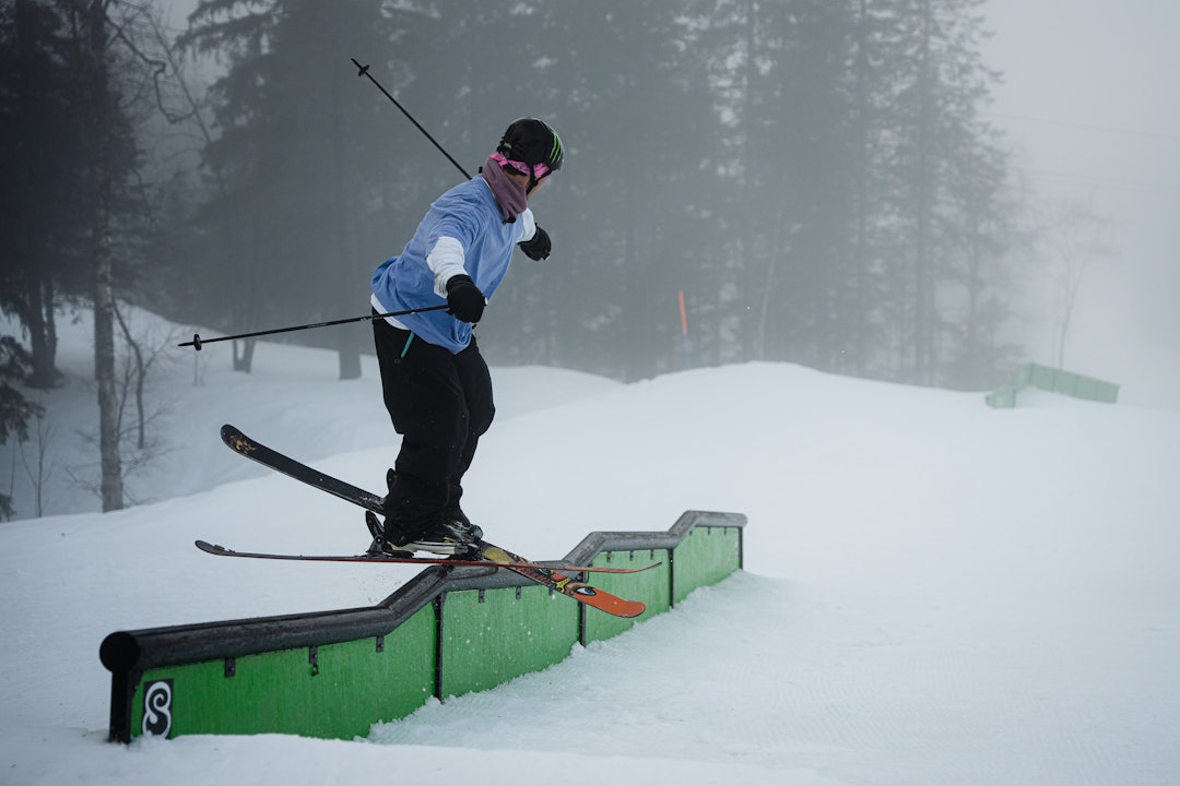 RAIL: Birk Ruud på en kinkrail i Tryvann. Foto: Christian Nerdrum RAIL: Birk Ruud på en kinkrail i Tryvann. Foto: Christian Nerdrum