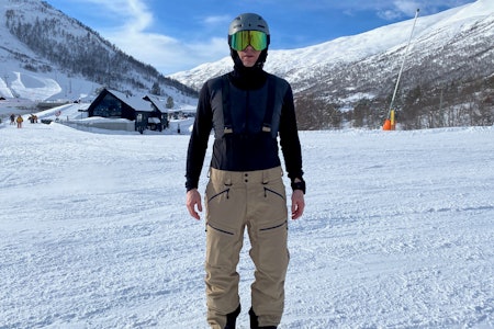 Skibukse med seler: Stellar Free Shell bib 2.0. Foto: Espen Rogne Stellar Free Shell bib 2.0 frikjøringsbukse test skibukse med seler