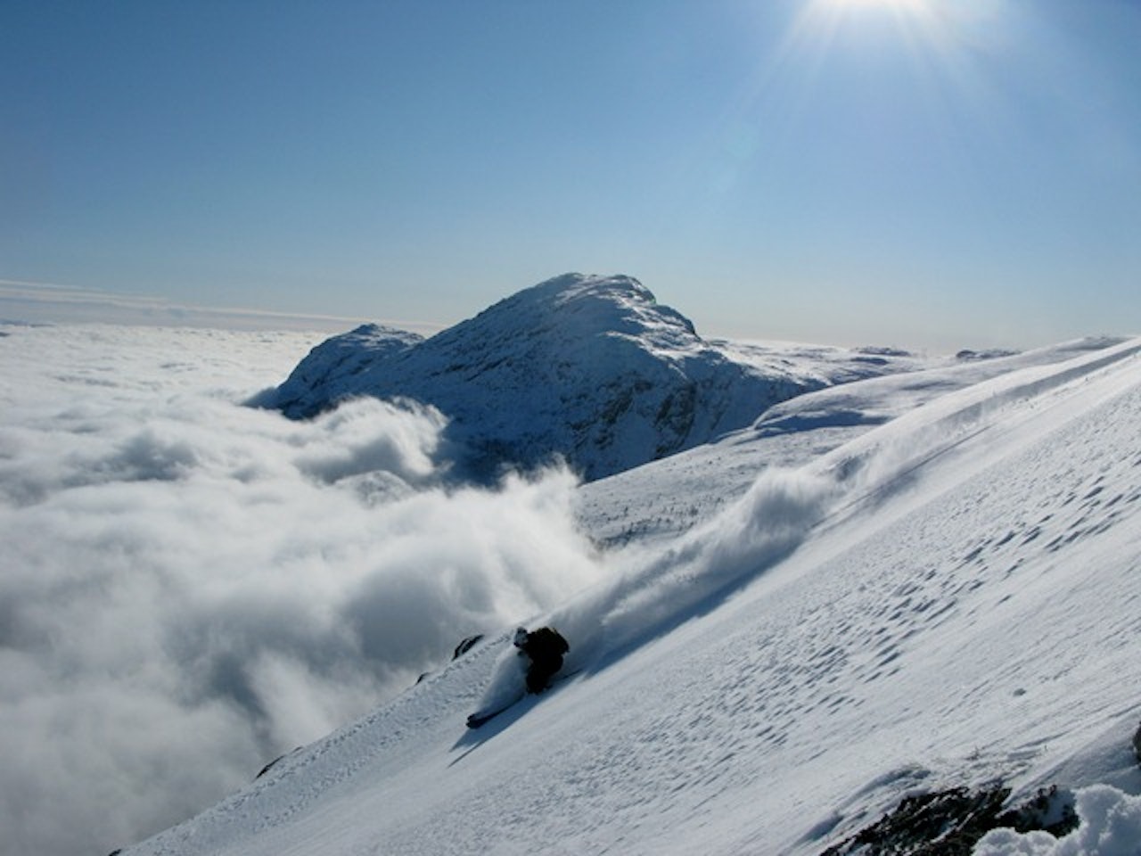 KJENT FOR FRIKJØRING: Reidarskaret fra en dag med trygge og fine forhold i Hemsedal. Foto: Jørgen Aamot Reidarskaret i Hemsedal