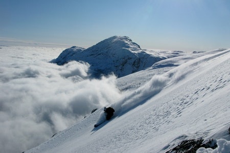 KJENT FOR FRIKJØRING: Reidarskaret fra en dag med trygge og fine forhold i Hemsedal. Foto: Jørgen Aamot Reidarskaret i Hemsedal