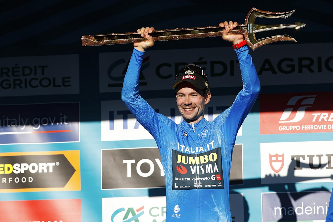 OVERLEGEN: Primoz Roglic startet Tirreno-Adriatico med hårete bein i påvente av årets første seier. Den kom ganske raskt, hårene røyk og Roglic herjet. Foto: Cor Vos OVERLEGEN: Primoz Roglic startet Tirreno-Adriatico med hårete bein i påvente av årets første seier. Den kom ganske raskt, hårene røyk og Roglic herjet. Foto: Cor Vos