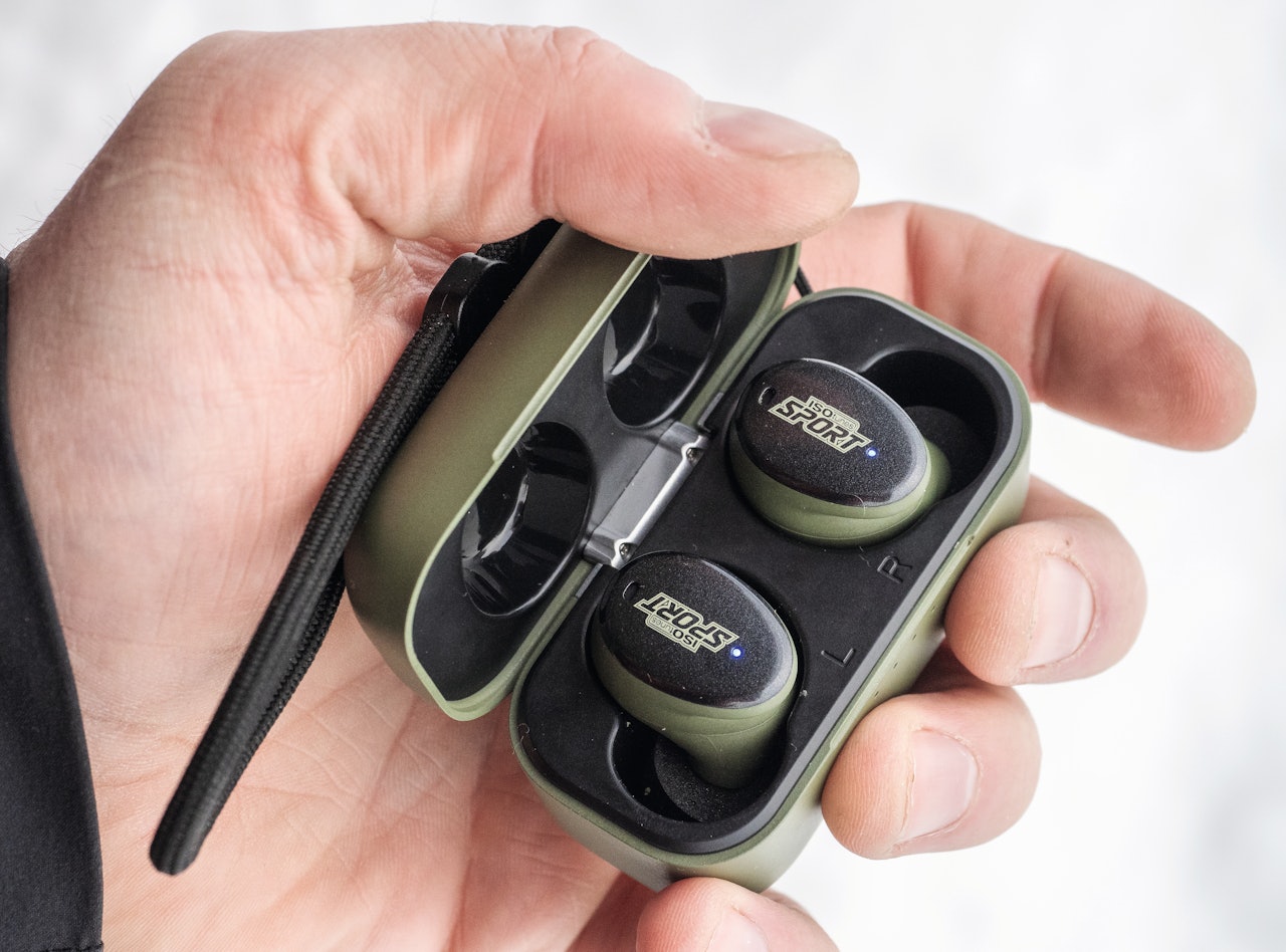 ISOtunes Sport Caliber tar liten plass. ISOtunes Sport Caliber tar liten plass.