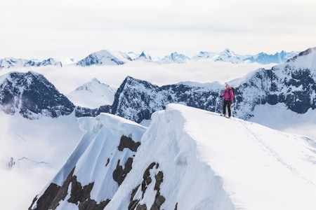 STORSLAGENT: Ryssdalsnebba i Øksndalen ligger på 1618 moh., og er en av mange fantastiske turer Sunndalsfjella. Foto: Einar Engdal ryssdalsnebba ski