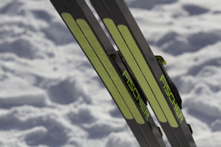 STABILE, TRYGGE, GODE: Særlig om du er mest komfortabel med et rolig tempo når du går på ski. Foto: Gunhild Aaslie Soldal fischer twin skin carbon pro