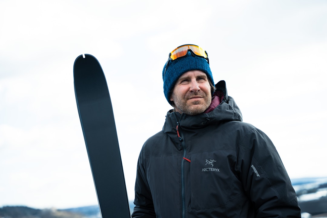 ALINPAPPA: Alpinpappa og artikkelforfatter Erlend Sande plukket opp et innsidetips i alpinmiljøet om å velge seg racing slalåmski til bakkebruk - også for folk flest. Foto: Christian Nerdrum