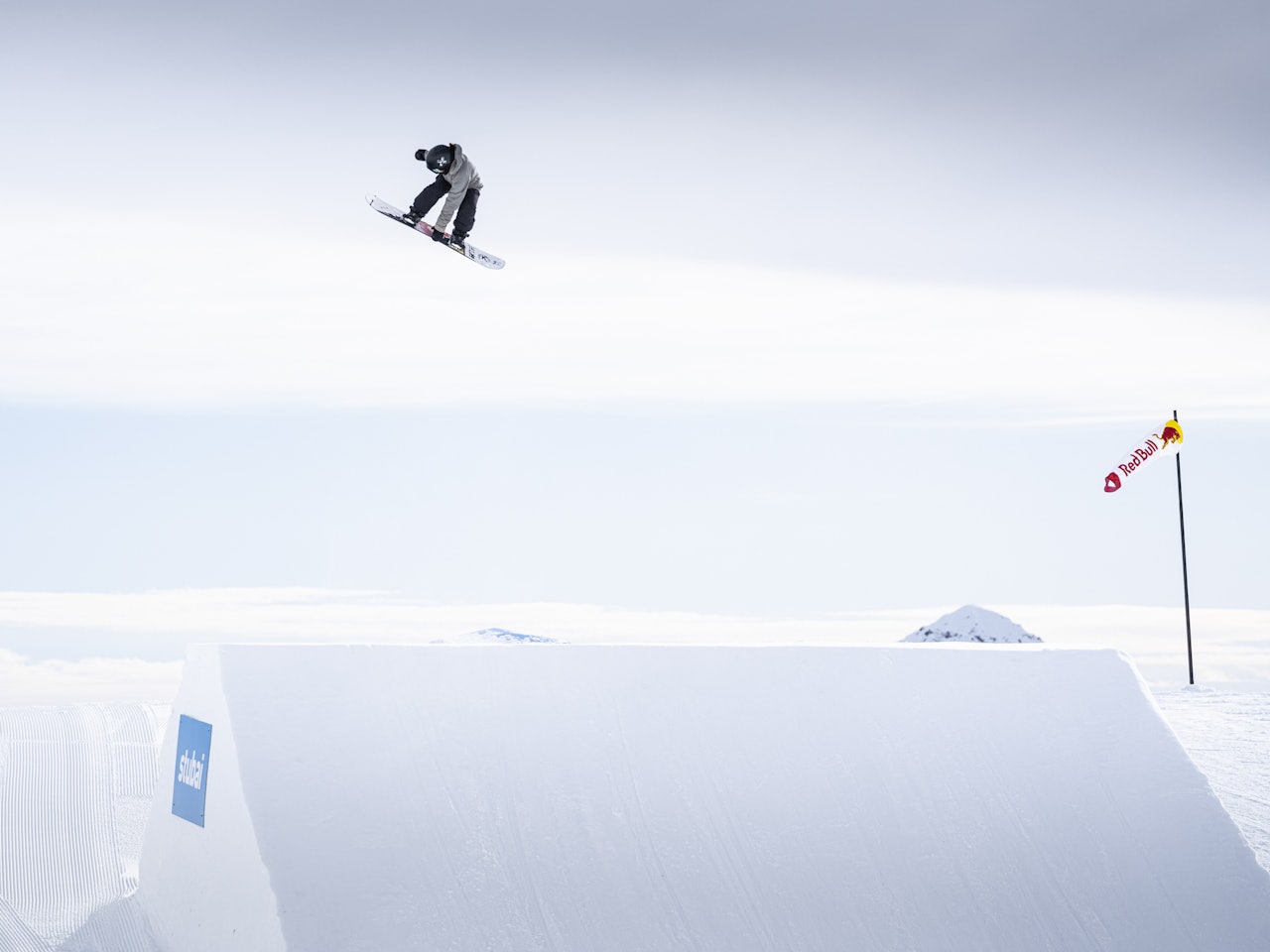 ENDELIG: Hanne Eilertsen og resten av landslaget får omsider en hovedsponsor til støtte for videre satsning. Foto: Daniel Tengs ENDELIG: Hanne Eilertsen og resten av landslaget får omsider en hovedsponsor til støtte for videre satsning. Foto: Daniel Tengs