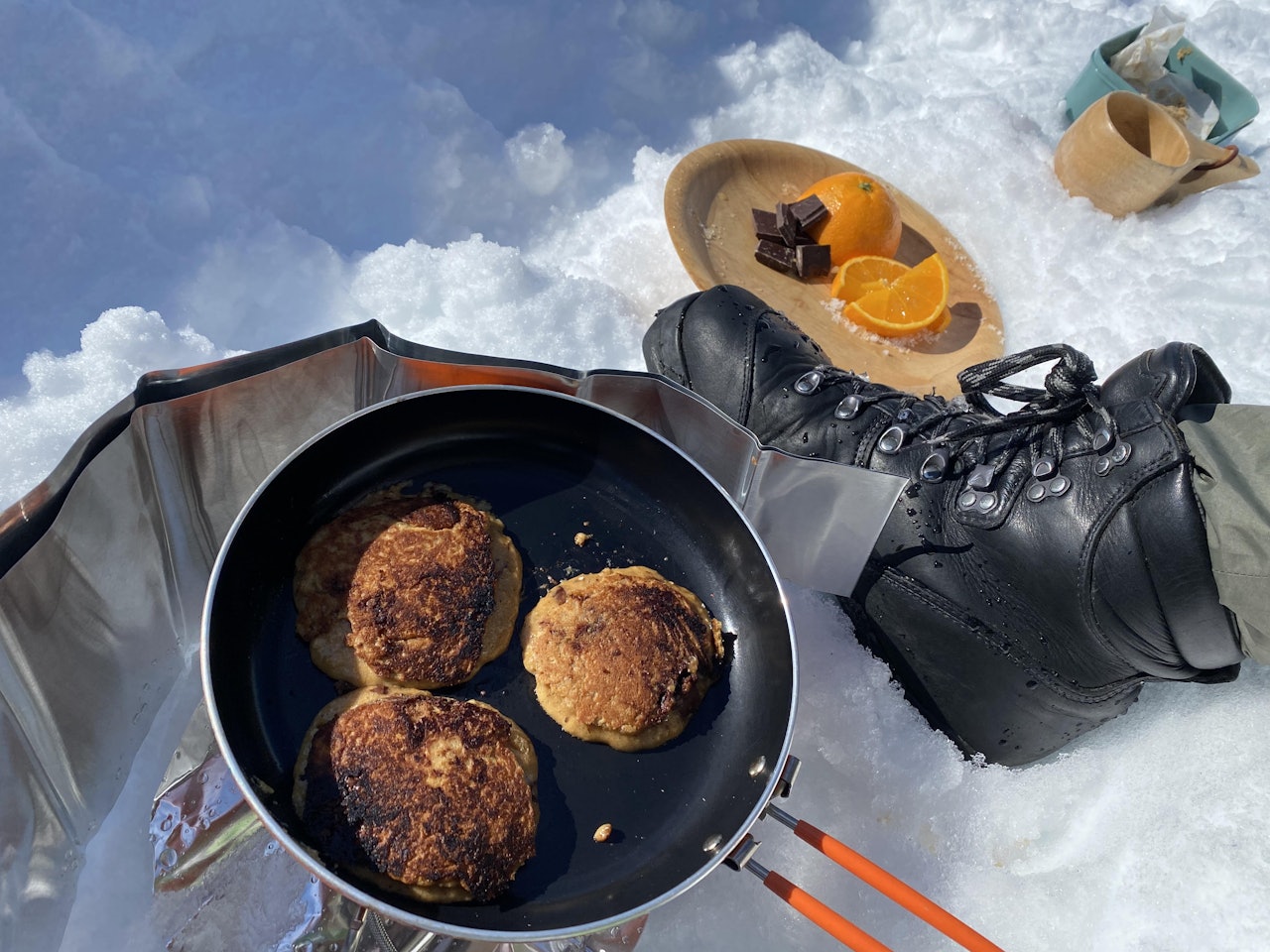 HJEMMELAGDE TURKJEKS: Disse er smakssatt med sjokolade. Foto: Sigrid Henjum sjokoladekjeks på primus