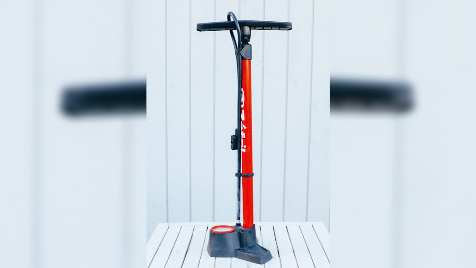 Pompa A Piede Zéfal FP 30 Con Manometro - Compatibile Presta, Schrader E Dunlop - Foto 5