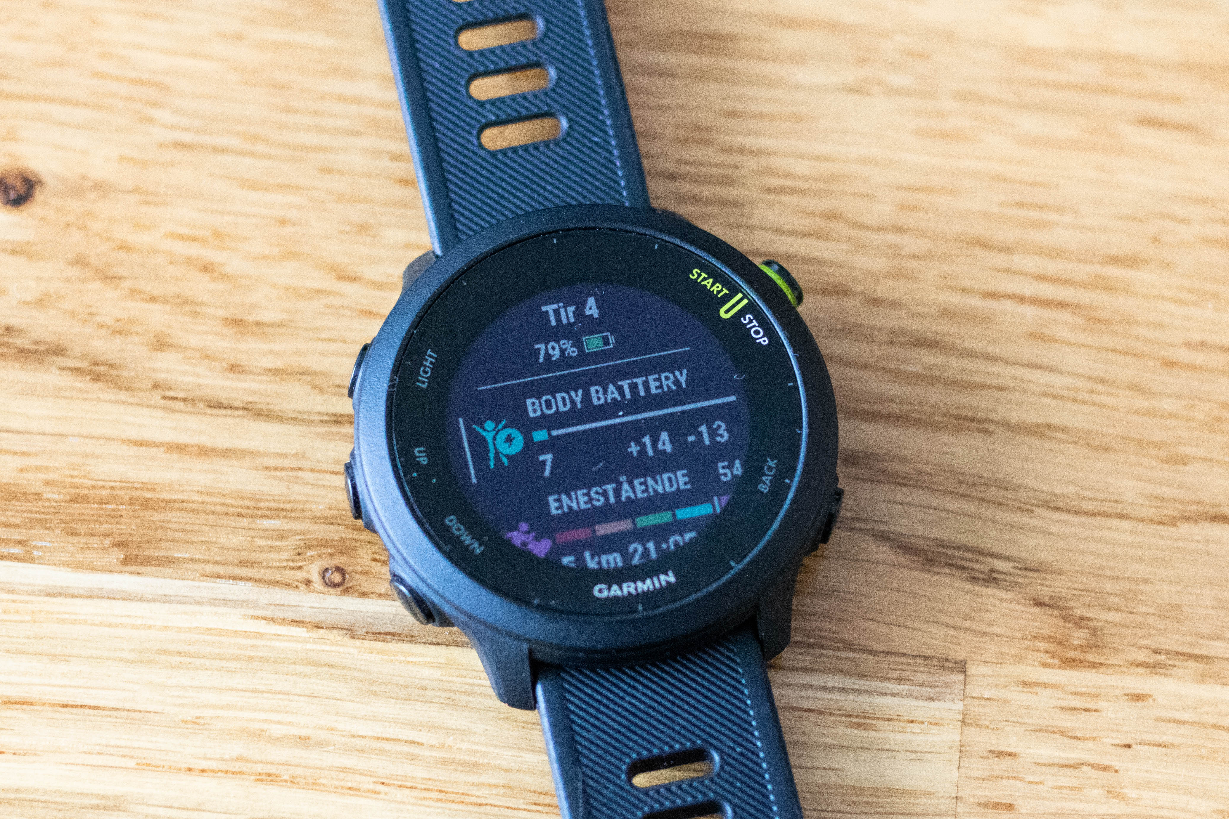 LAVE ENERGIRESSURSER: Her får klokketesteren en indikasjon på at det bør samles overskudd og energi før neste økt.