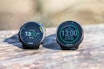 RIMELIGE PULSKLOKKER: Utemagasinet har testet pulsklokker i alle prisklasser, blant annet disse to rimelige variantene fra Garmin og Polar. Foto: Knut Andreas Lone nærbilde av to rimelige pulsklokker fra garmin og polar