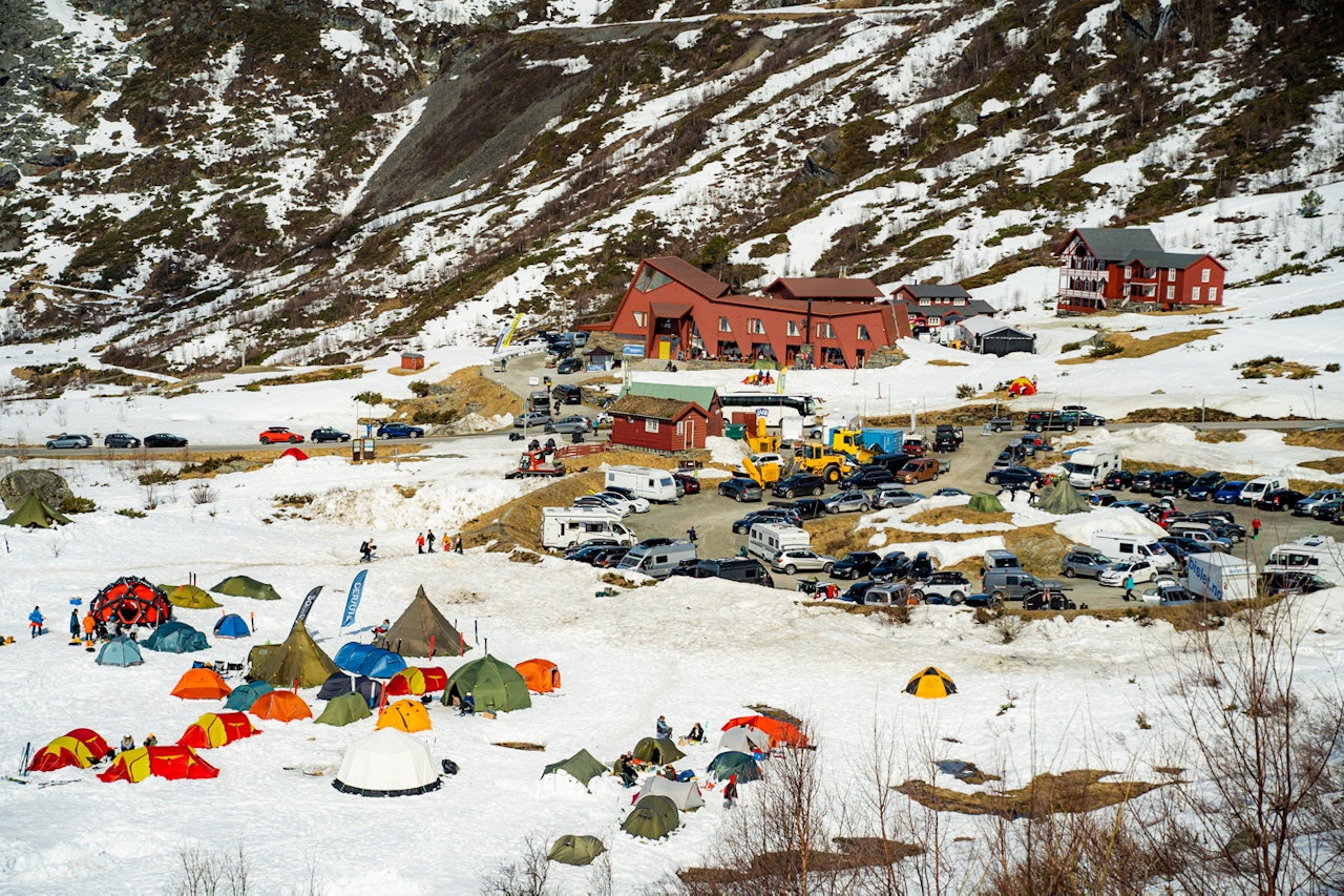 Få tips til hvordan du kommer deg til High Camp Turtagrø! Foto: Brynjar Tvedt Få tips til hvordan du kommer deg til High Camp Turtagrø! Foto: Brynjar Tvedt