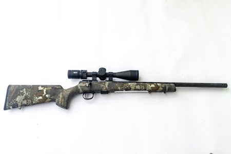 CZ 457 CARBON: Lett salongrifle med karbonstokk CZ 457 CARBON karbonstokk lett salongrifle test