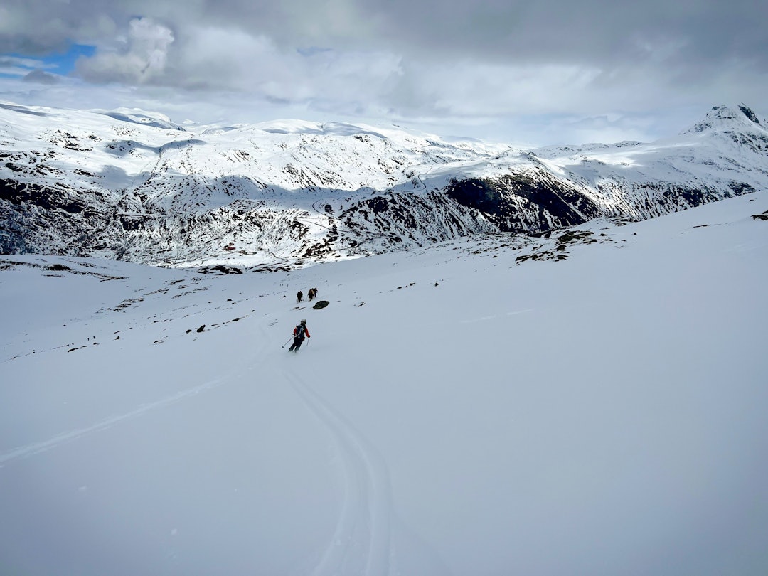 UNDER 30 GRADER: Snøen var løs og ubunden da Lisa Kvålshaugen Bjærum var på testtur før det braker løs på Turtagrø. UNDER 30 GRADER: Snøen var løs og ubunden da Lisa Kvålshaugen Bjærum var på testtur før det braker løs på Turtagrø.