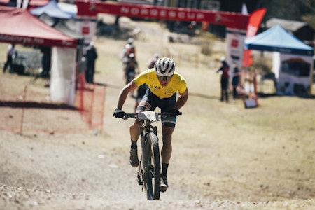 SLAPP MED SKREKKEN: Det ble kamp hele veien inn til døra da Norgeseliten møttes til duell ved Jærkysten lørdag. knut røhme proffkontrakt