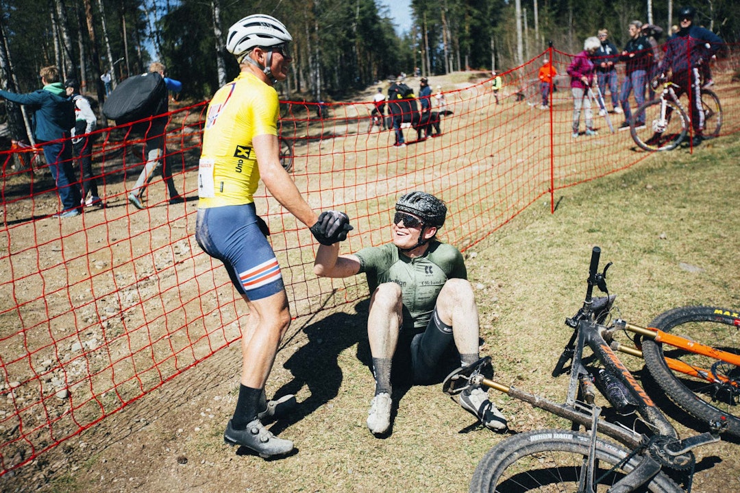 SATSER HARDT: Både Knut Røhme (t.v) og Petter Fagerhaug er blant syklistene som har jobbet og stått på for å bli blant verdens beste terrengsyklister. Arkivfoto: Kristoffer H. Kippernes. SATSER HARDT: Både Knut Røhme (t.v) og Petter Fagerhaug er blant syklistene som har jobbet og stått på for å bli blant verdens beste terrengsyklister. Arkivfoto: Kristoffer H. Kippernes.