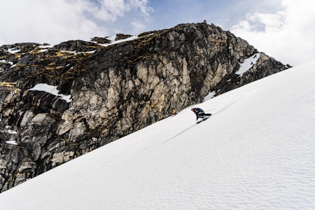 SS NORWAY: Karsten Gefle og Christopher Lange kappkjører ned småbratte SS Norway på Stryn. Foto: Christian Nerdrum SS NORWAY: Karsten Gefle og Christopher Lange kappkjører ned småbratte SS Norway på Stryn. Foto: Christian Nerdrum