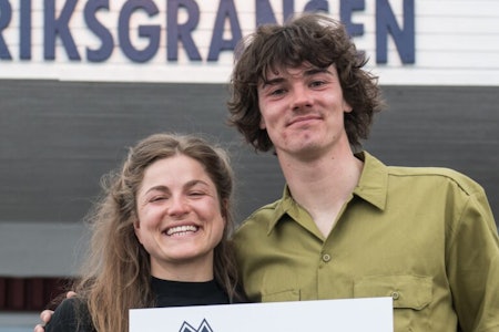 TALENTER: Snowboarder Astrid Paulsson og skikjører Olof Halvarsson ble kåret til Rookie of the year under The Scandinavian Big Mountain Championship. Foto: Erik Westberg