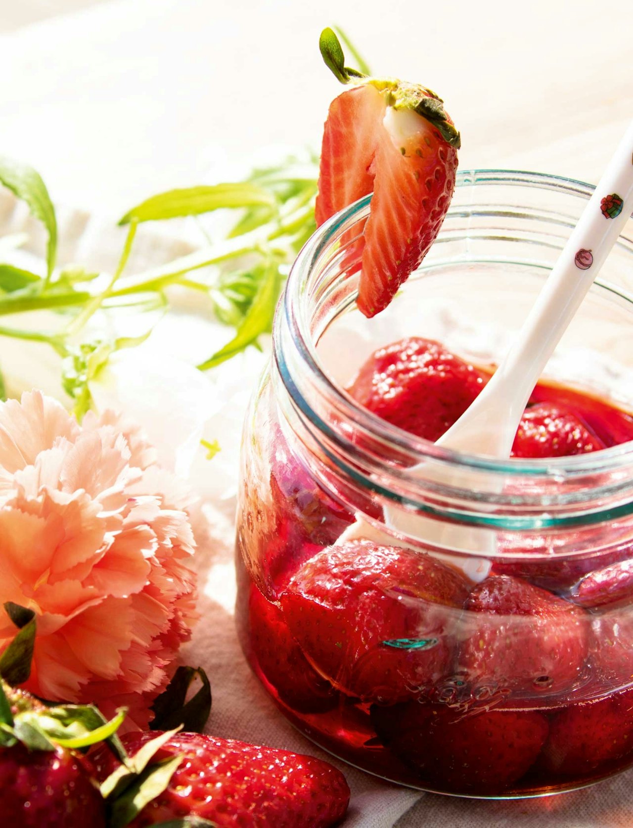 Uimotståleg: Med denne smarte metoden er jordbær noko du kan ha glede av sjølv om jordbærsesongen er kort. Foto: Sigrid Henjum jordbær