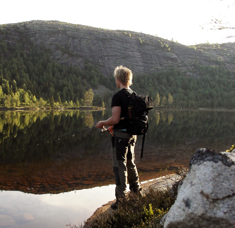 23 FJELLVANN: I Fyresdal i Vest-Telemark har du mange muligheter til å reise på korte og lange turer. Med 23 fjellvann i traktene er det nok av fiske- og padlemuligheter å utforske. Foto: Olav Tarjei Valebjørg   