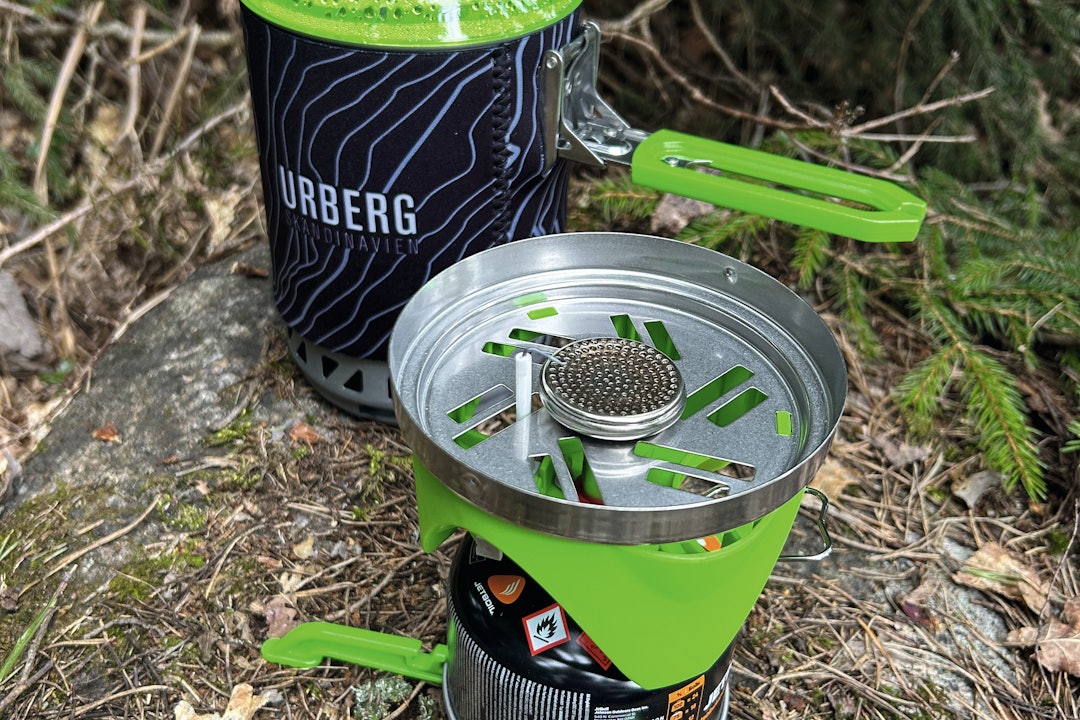 URBERG ROGEN STOVE: Alt-i-ett brenner på budsjett Urberg Rogen Stove brenner billig test