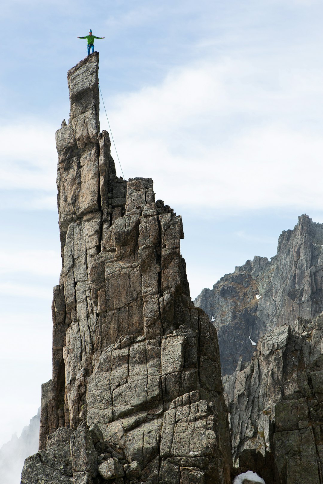 LILLEBROR: En liten stilig pinakkel du passerer på vei til bladet. Foto: Håvard Myklebust. LILLEBROR: En liten stilig pinakkel du passerer på vei til bladet. Foto: Håvard Myklebust.