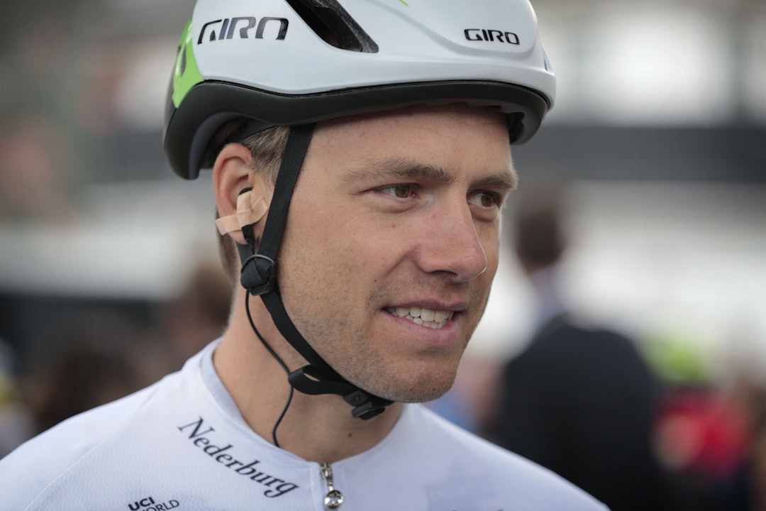 VAR LAGKAMERATER: Edvald Boasson-Hagen syklet på lag med Gino Mäder i to år. Her er nordmannen avbildet under tiden i laget. Foto: Cor Vos VAR LAGKAMERATER: Edvald Boasson-Hagen syklet på lag med Gino Mäder i to år. Her er nordmannen avbildet under tiden i laget. Foto: Cor Vos