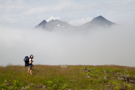 FJELLSOMMAR: Geithornet i Ørste kommune ligg nord for Langesæterdalen og sør for Gullmorbreen. Vi pakka sekk og sikta på at skodda ville lette. Foto: Ståle Johan Aklestad geithornet rundt