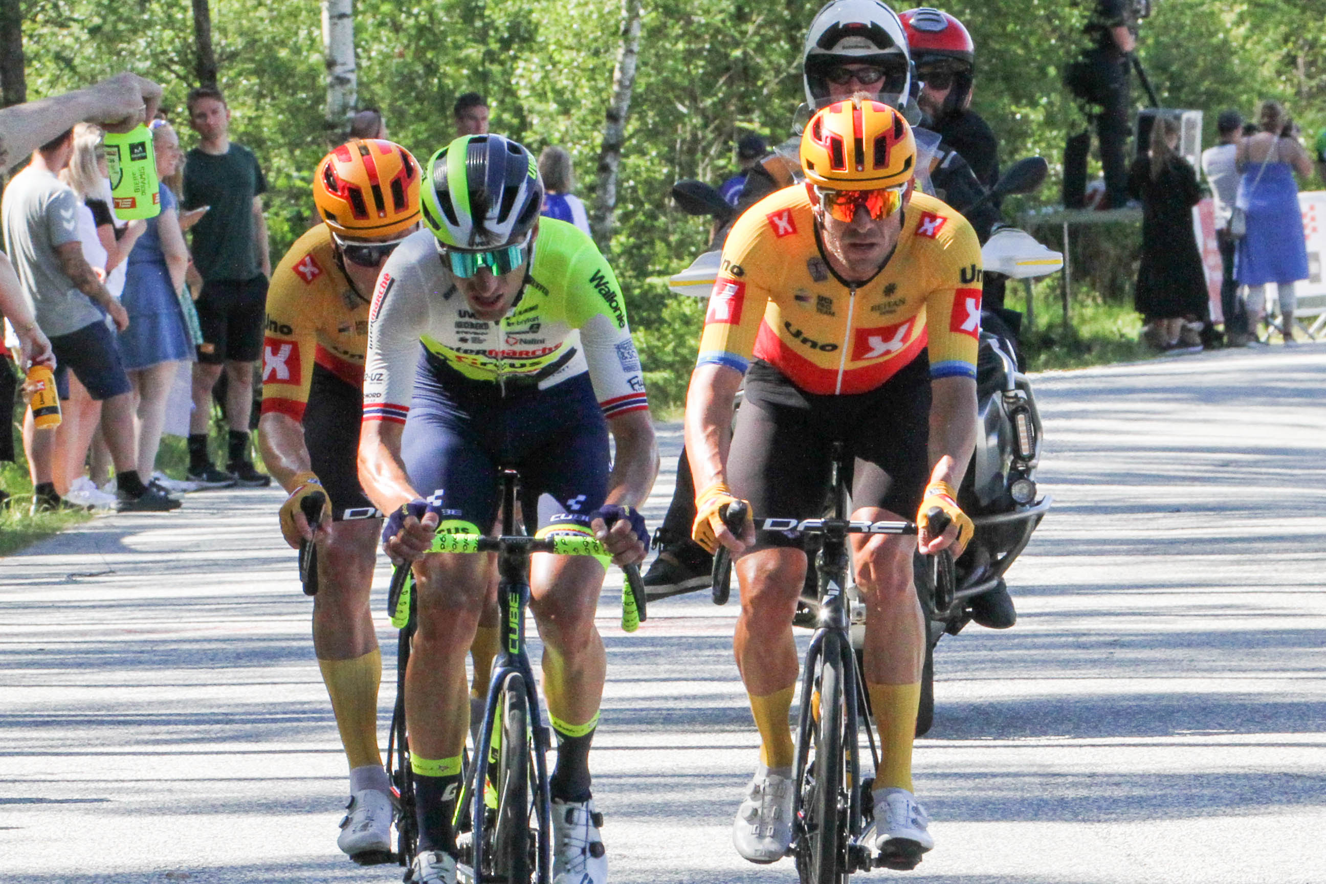 MÅTTE GI TAPT: Treningskompis Alexander Kristoff var med på å sette Bystrøm sjakk matt i søndagens NM-fellesstart. Foto: Jarle Fredagsvik