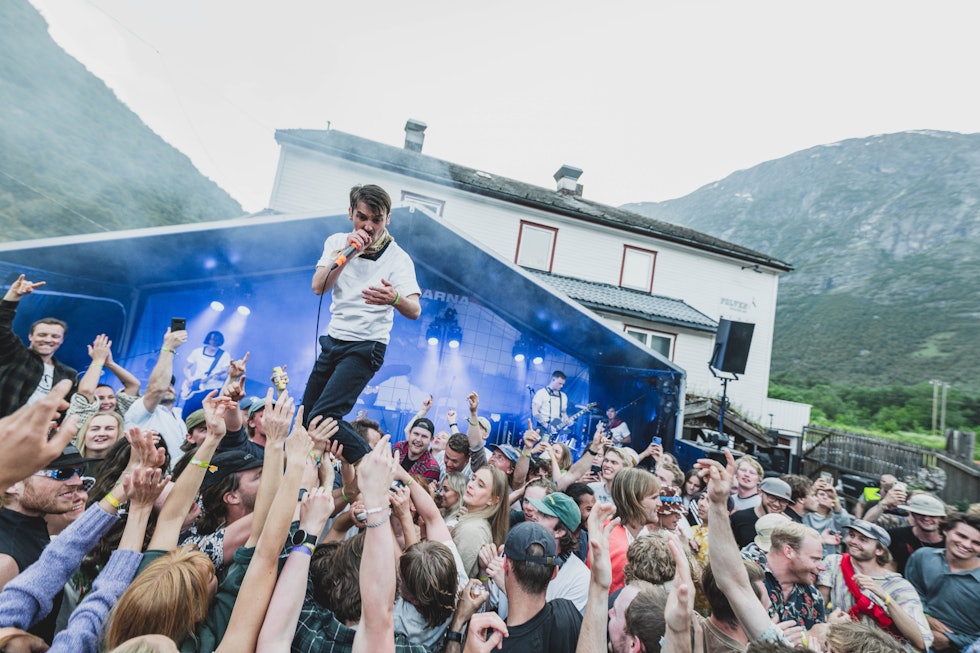 Fra konserten med Honningbarna fredag kveld! Foto: Simon Sjøkvist Fra konserten med Honningbarna fredag kveld! Foto: Simon Sjøkvist