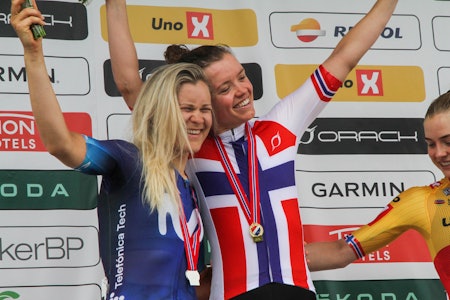 BLIR LAGVENNINNER IGJEN: Susanne Andersen slo Katrine Aalerud på NM-fellesstarten. Neste år blir de to lagvenninner i Uno-X. Foto: Jarle Fredagsvik BLIR LAGVENNINNER IGJEN: Susanne Andersen slo Katrine Aalerud på NM-fellesstarten. Neste år blir de to lagvenninner i Uno-X. Foto: Jarle Fredagsvik