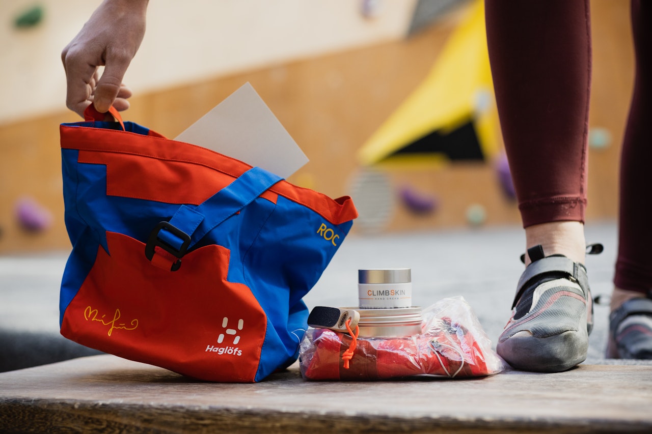 VINNEREN ER TRUKKET: Blant veldig mange svar har vi endelig trukket en vinner i Klatrings sommerkonkurranse. Norsk-klatring.no konkurranse kalkbøtte
