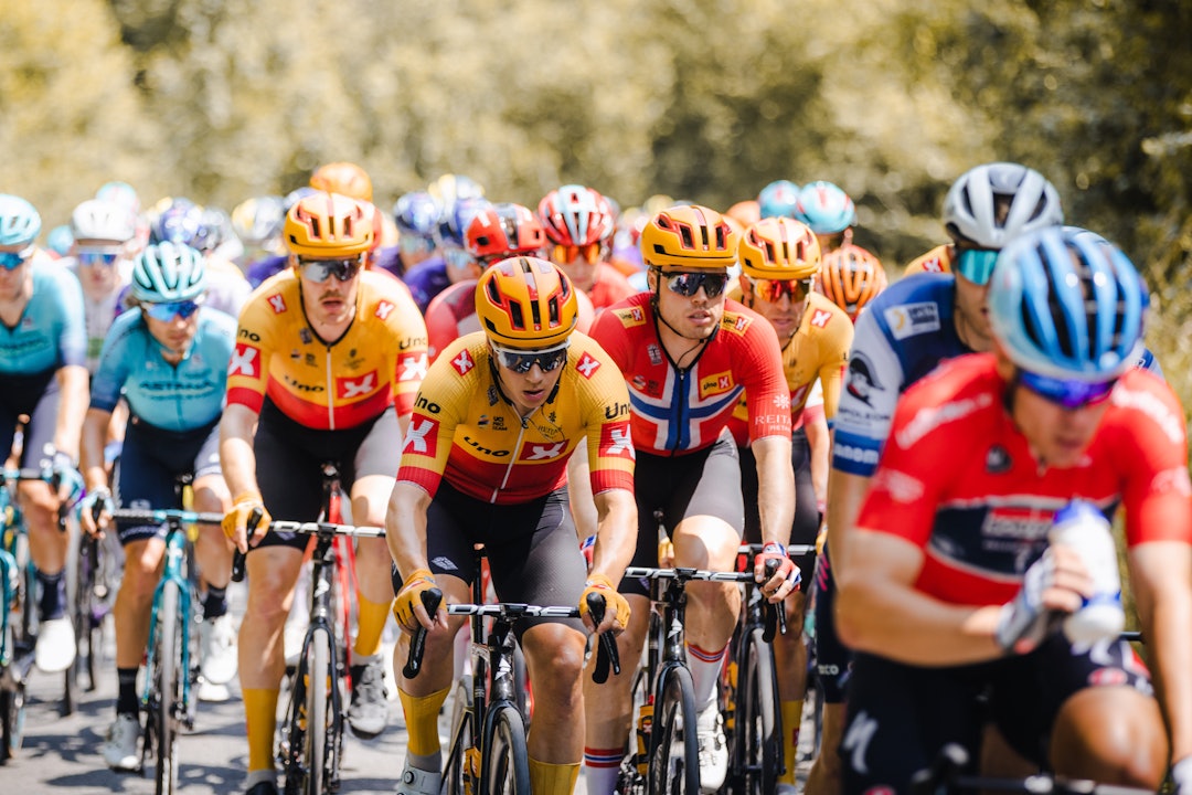 JOBBER FOR TO: Jonas Abrahamsen viste seg fram under Belgium Tour i opptakten til årets Tour de France. FOTO: Harry Talbot/Uno-X Pro Cycling Team